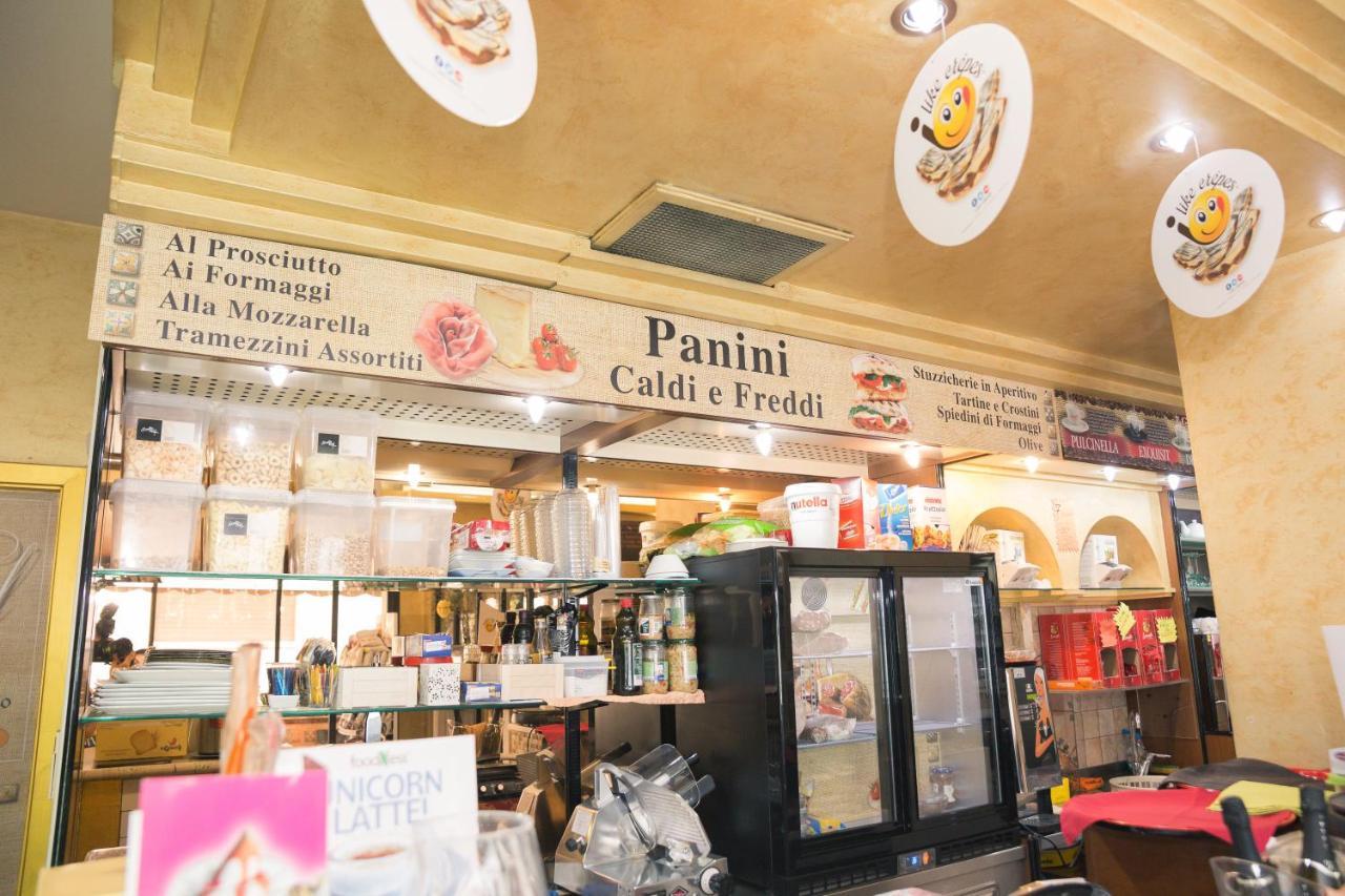 מלון Il Castello Di Perano מראה חיצוני תמונה
