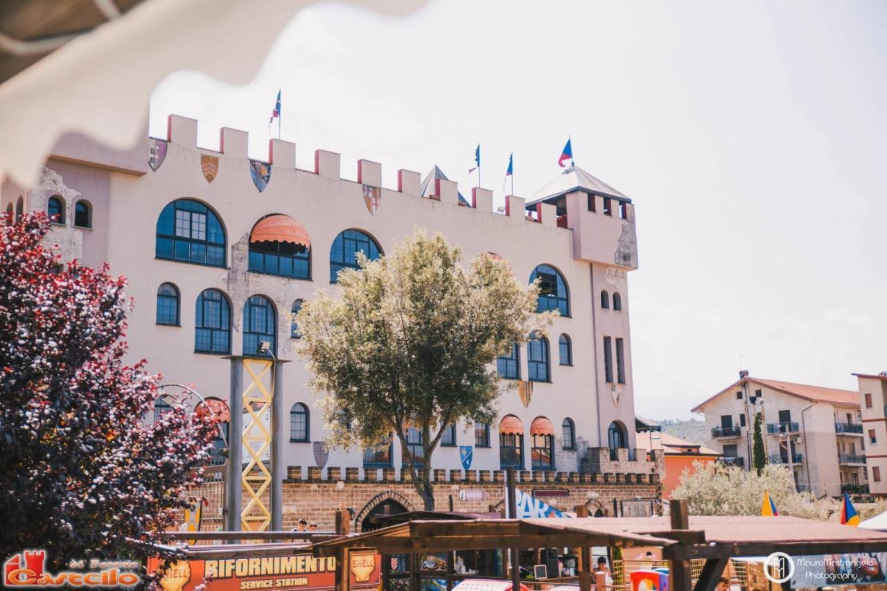 מלון Il Castello Di Perano מראה חיצוני תמונה
